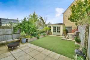 Rear garden- click for photo gallery